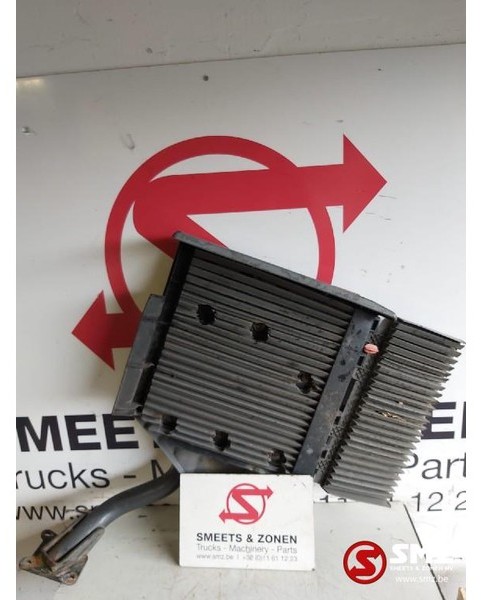 Mercedes-Benz Occ Spatbord links Atego 1828 - כנפון עבור משאית: תמונה 1 Mercedes-Benz Occ Spatbord links Atego 1828 - כנפון עבור משאית: תמונה 1