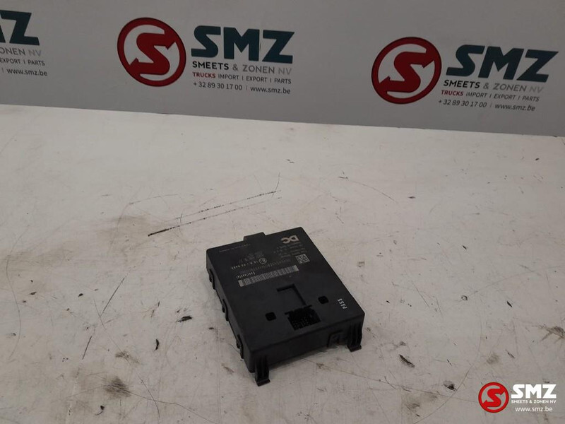 Mercedes-Benz Occ besturingseenheid Mercedes Actros MP4 A0004461 - ECU עבור משאית: תמונה 2 Mercedes-Benz Occ besturingseenheid Mercedes Actros MP4 A0004461 - ECU עבור משאית: תמונה 2