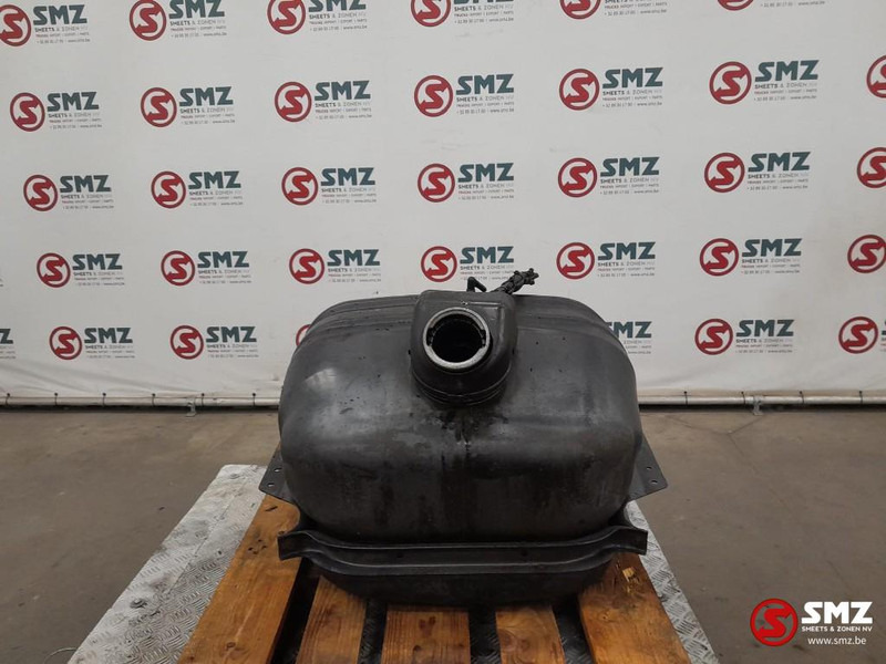 Mercedes-Benz Occ brandstoftank 125L Mercedes - מכל דלק עבור משאית: תמונה 1 Mercedes-Benz Occ brandstoftank 125L Mercedes - מכל דלק עבור משאית: תמונה 1