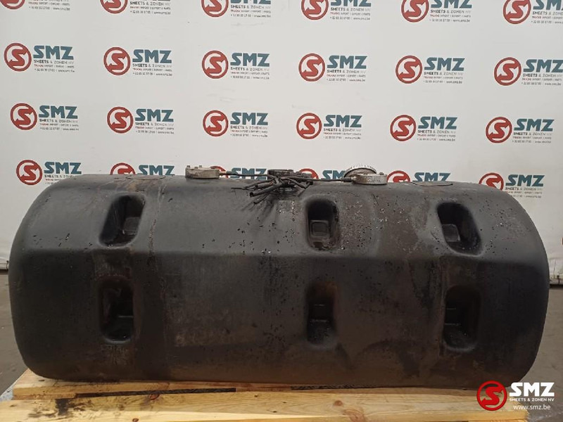 Mercedes-Benz Occ brandstoftank 220L Mercedes - מכל דלק עבור משאית: תמונה 2 Mercedes-Benz Occ brandstoftank 220L Mercedes - מכל דלק עבור משאית: תמונה 2