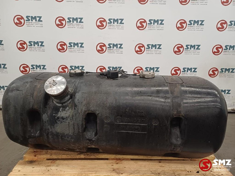 Mercedes-Benz Occ brandstoftank 220L Mercedes - מכל דלק עבור משאית: תמונה 1 Mercedes-Benz Occ brandstoftank 220L Mercedes - מכל דלק עבור משאית: תמונה 1