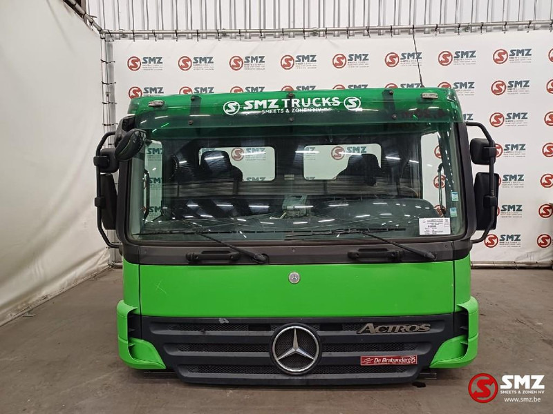 Mercedes-Benz Occ cabine compleet Mercedes - תא ופנים הרכב עבור משאית: תמונה 1 Mercedes-Benz Occ cabine compleet Mercedes - תא ופנים הרכב עבור משאית: תמונה 1