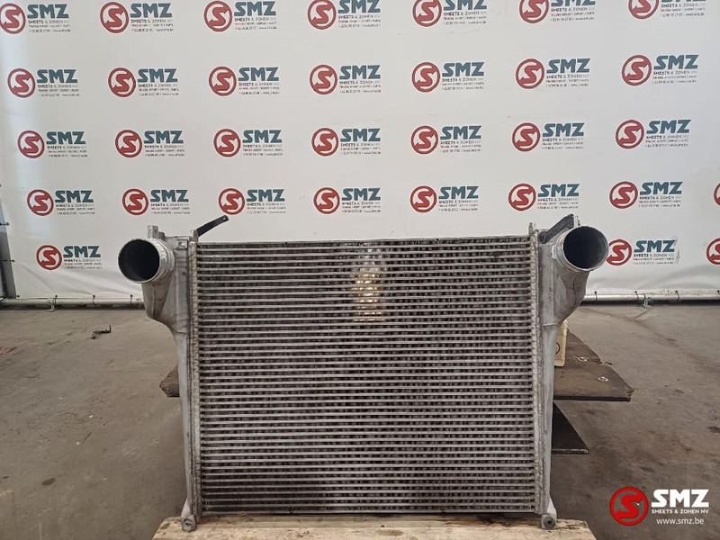 Mercedes-Benz Occ intercooler Mercedes - מקרר פנימי עבור משאית: תמונה 1 Mercedes-Benz Occ intercooler Mercedes - מקרר פנימי עבור משאית: תמונה 1