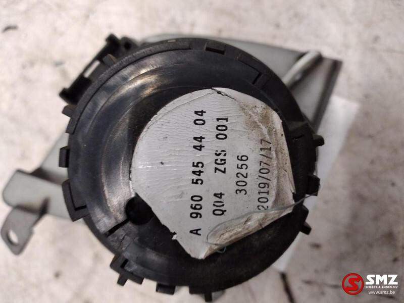 Mercedes-Benz Occ lichtschakelaar Mercedes - מערכת חשמל עבור משאית: תמונה 3 Mercedes-Benz Occ lichtschakelaar Mercedes - מערכת חשמל עבור משאית: תמונה 3