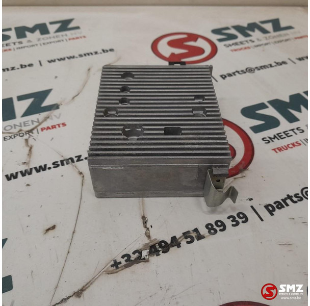 Mercedes-Benz Occ omvormer 24-12V 18A Mercedes - מערכת חשמל עבור משאית: תמונה 2 Mercedes-Benz Occ omvormer 24-12V 18A Mercedes - מערכת חשמל עבור משאית: תמונה 2