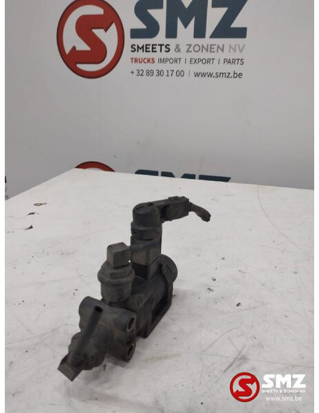 Mercedes-Benz Occ pneumatische klep 3/2 Mercedes Actros MP4 A000 - ECU עבור משאית: תמונה 2 Mercedes-Benz Occ pneumatische klep 3/2 Mercedes Actros MP4 A000 - ECU עבור משאית: תמונה 2