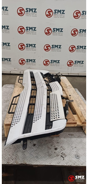 Mercedes-Benz Occ radiatorgrille Mercedes - גריל עבור משאית: תמונה 3 Mercedes-Benz Occ radiatorgrille Mercedes - גריל עבור משאית: תמונה 3