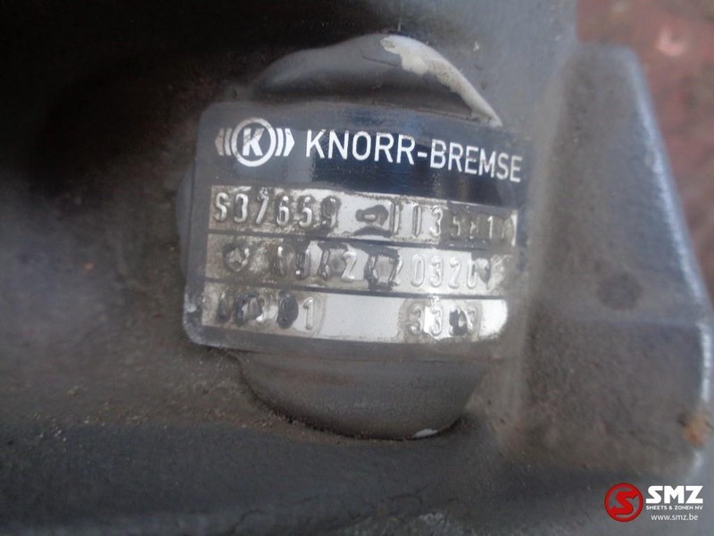 Mercedes-Benz Occ remklauw mercedes Actros rechts achter - מדד בלימה עבור משאית: תמונה 3 Mercedes-Benz Occ remklauw mercedes Actros rechts achter - מדד בלימה עבור משאית: תמונה 3