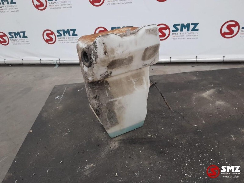 Mercedes-Benz Occ ruitenwisservloeistoftank Mercedes Atego A9738 - מגב עבור משאית: תמונה 3 Mercedes-Benz Occ ruitenwisservloeistoftank Mercedes Atego A9738 - מגב עבור משאית: תמונה 3