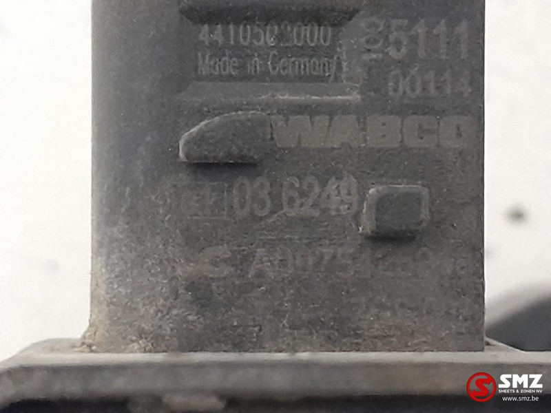 Mercedes-Benz Occ set hoogtesensoren luchtvering Mercedes - ECU עבור משאית: תמונה 4 Mercedes-Benz Occ set hoogtesensoren luchtvering Mercedes - ECU עבור משאית: תמונה 4