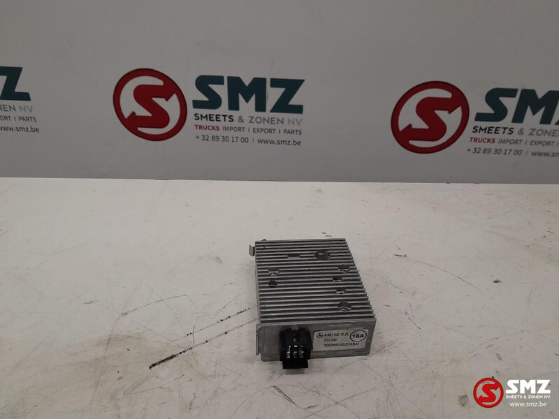 Mercedes-Benz Occ spanningsomvormer Mercedes Actros MP4 A0015421 - ECU עבור משאית: תמונה 1 Mercedes-Benz Occ spanningsomvormer Mercedes Actros MP4 A0015421 - ECU עבור משאית: תמונה 1