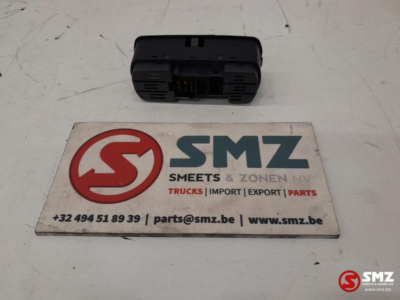 Mercedes-Benz Raamopener schakelaar passagierszijde Mercedes - מערכת חשמל עבור משאית: תמונה 3 Mercedes-Benz Raamopener schakelaar passagierszijde Mercedes - מערכת חשמל עבור משאית: תמונה 3