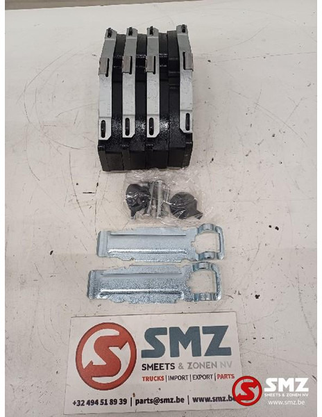 Mercedes-Benz Remblokkenset Mercedes - רפידות בלימה עבור משאית: תמונה 1 Mercedes-Benz Remblokkenset Mercedes - רפידות בלימה עבור משאית: תמונה 1