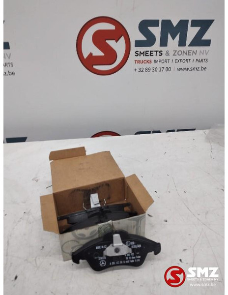 Mercedes-Benz Set remblokken mercedes sprinter w909 a0084204220 - רפידות בלימה עבור משאית: תמונה 1 Mercedes-Benz Set remblokken mercedes sprinter w909 a0084204220 - רפידות בלימה עבור משאית: תמונה 1