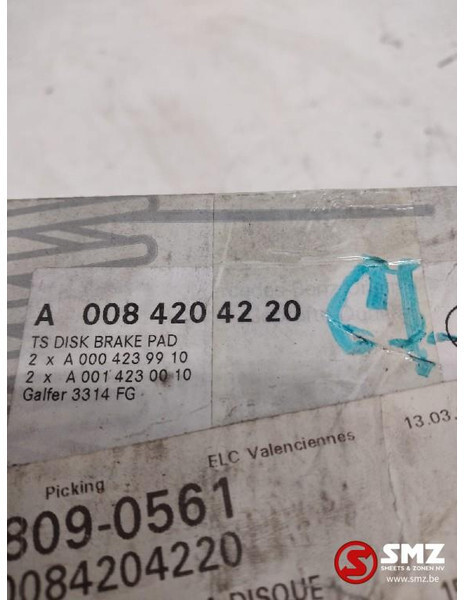 Mercedes-Benz Set remblokken mercedes sprinter w909 a0084204220 - רפידות בלימה עבור משאית: תמונה 2 Mercedes-Benz Set remblokken mercedes sprinter w909 a0084204220 - רפידות בלימה עבור משאית: תמונה 2