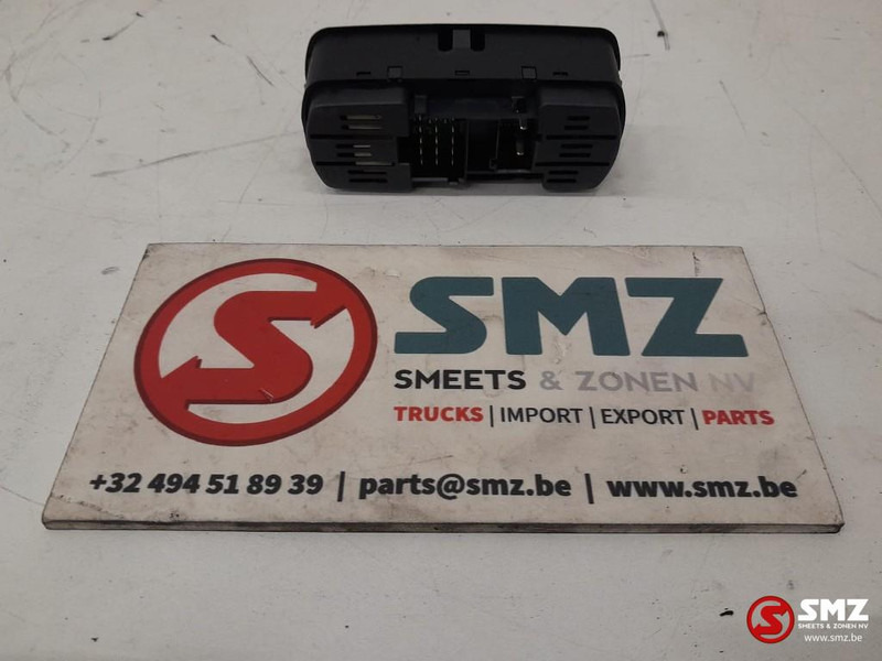 Mercedes-Benz Set van 3 raamopener schakelaar bestuurderszij - מערכת חשמל עבור משאית: תמונה 4 Mercedes-Benz Set van 3 raamopener schakelaar bestuurderszij - מערכת חשמל עבור משאית: תמונה 4
