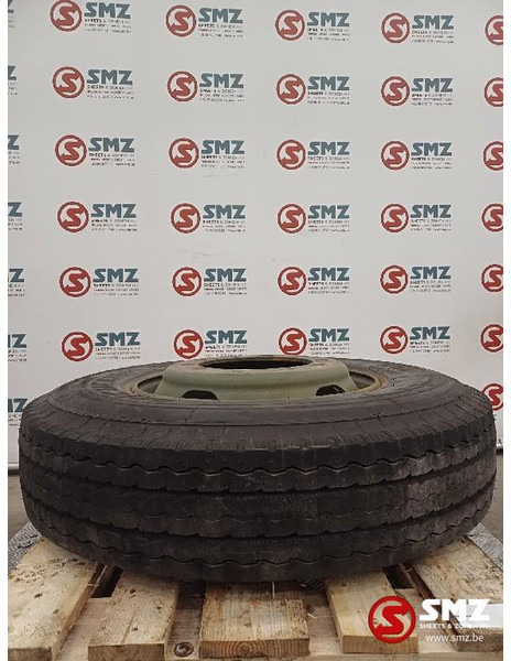 Michelin Occ vrachtwagenband 11R22.5 148/145L Michelin - צמיג עבור משאית: תמונה 1 Michelin Occ vrachtwagenband 11R22.5 148/145L Michelin - צמיג עבור משאית: תמונה 1