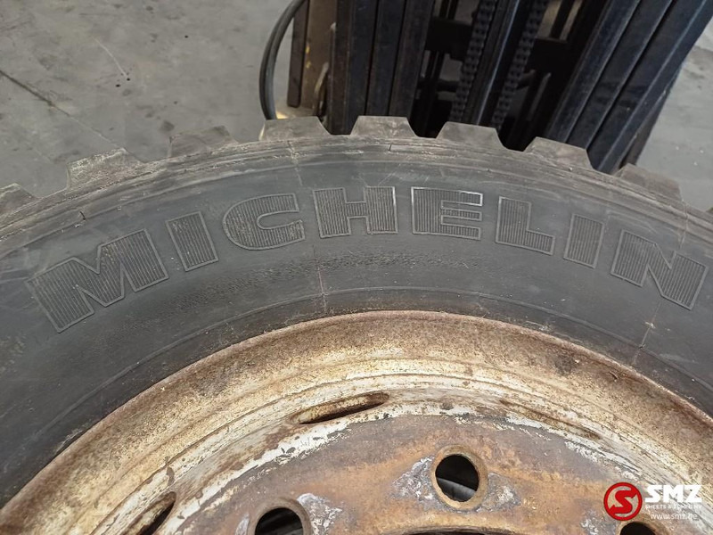 Michelin Occ vrachtwagenband 12.00R20 154/149K Michelin - צמיג עבור משאית: תמונה 2 Michelin Occ vrachtwagenband 12.00R20 154/149K Michelin - צמיג עבור משאית: תמונה 2