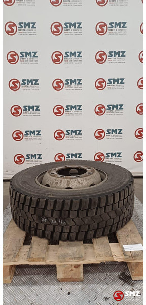 Michelin Occ vrachtwagenband 265/70R19.5 140/138L Michelin - צמיג עבור משאית: תמונה 1 Michelin Occ vrachtwagenband 265/70R19.5 140/138L Michelin - צמיג עבור משאית: תמונה 1