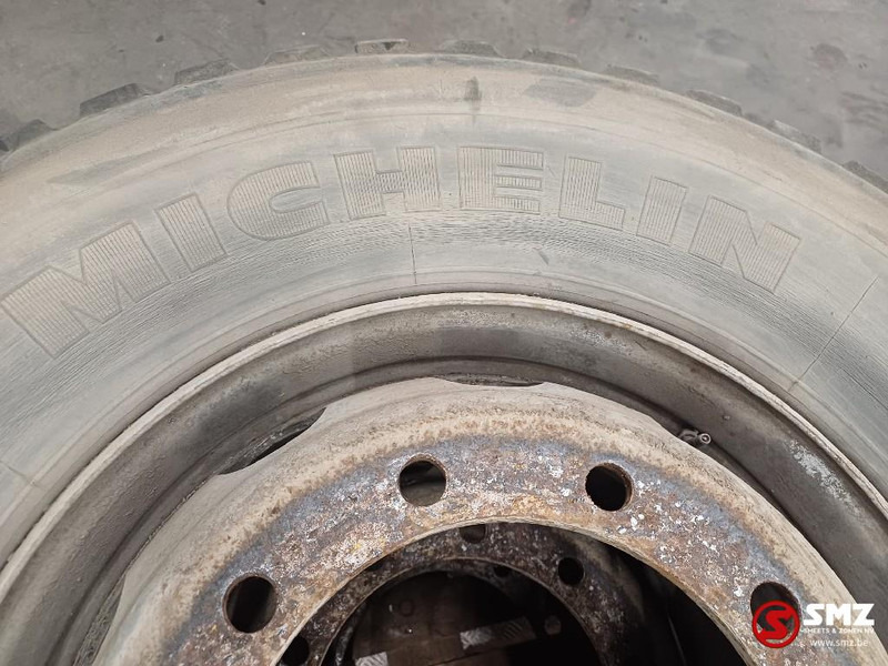 Michelin Occ vrachtwagenband 315/80R22.5 156/150 Michelin - צמיג עבור משאית: תמונה 2 Michelin Occ vrachtwagenband 315/80R22.5 156/150 Michelin - צמיג עבור משאית: תמונה 2