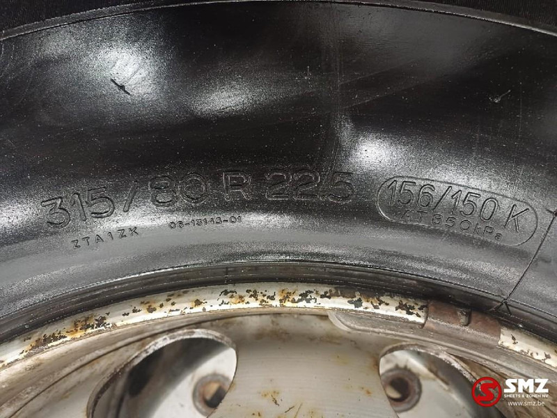 Michelin Occ vrachtwagenband 315/80R22.5 156/150K Michelin - צמיג עבור משאית: תמונה 5 Michelin Occ vrachtwagenband 315/80R22.5 156/150K Michelin - צמיג עבור משאית: תמונה 5