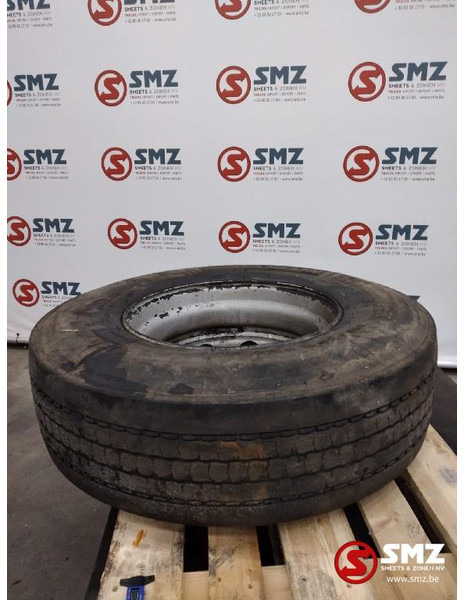 Michelin Occ vrachtwagenband Michelin 315/80R22.5 - צמיג עבור משאית: תמונה 1 Michelin Occ vrachtwagenband Michelin 315/80R22.5 - צמיג עבור משאית: תמונה 1