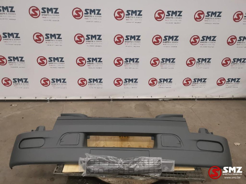 Renault Bumper zonder gaten en spoiler Renault Premium - פגוש עבור משאית: תמונה 1 Renault Bumper zonder gaten en spoiler Renault Premium - פגוש עבור משאית: תמונה 1