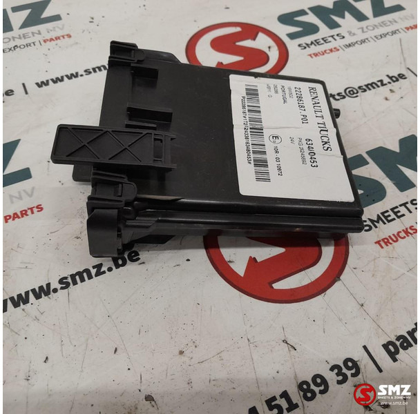 Renault Occ ECU centrale vergrendeling regeleenheid Renaul - ECU עבור משאית: תמונה 4 Renault Occ ECU centrale vergrendeling regeleenheid Renaul - ECU עבור משאית: תמונה 4