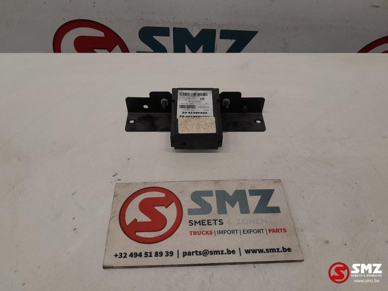Renault Occ ECU versnellingsbakbesturingseenheid Renault - ECU עבור משאית: תמונה 2 Renault Occ ECU versnellingsbakbesturingseenheid Renault - ECU עבור משאית: תמונה 2