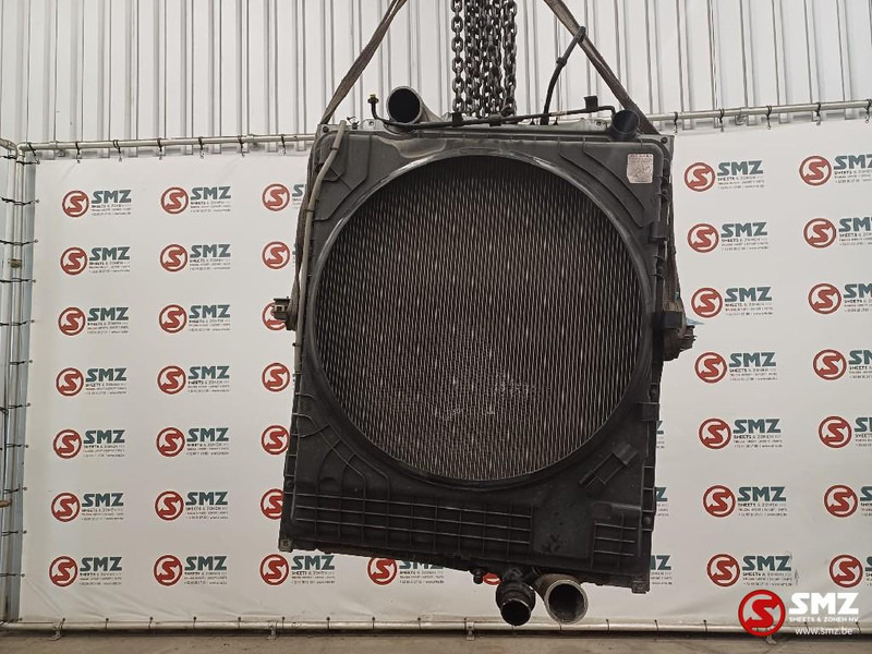 Renault Occ radiator Renault T - רדיאטור עבור משאית: תמונה 1 Renault Occ radiator Renault T - רדיאטור עבור משאית: תמונה 1