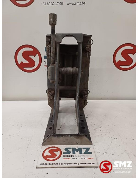 Renault Occ reservewielhouder Renault - מסגרת/ שלדה עבור משאית: תמונה 3 Renault Occ reservewielhouder Renault - מסגרת/ שלדה עבור משאית: תמונה 3