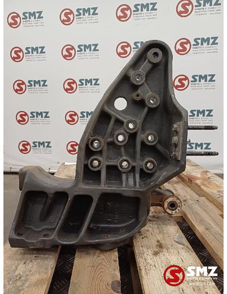 Renault Occ torsiestangmontagebeugel links Renault - מסגרת/ שלדה עבור משאית: תמונה 1 Renault Occ torsiestangmontagebeugel links Renault - מסגרת/ שלדה עבור משאית: תמונה 1
