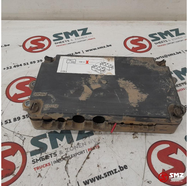 Renault Occ zekeringskast Renault - מערכת חשמל עבור משאית: תמונה 2 Renault Occ zekeringskast Renault - מערכת חשמל עבור משאית: תמונה 2