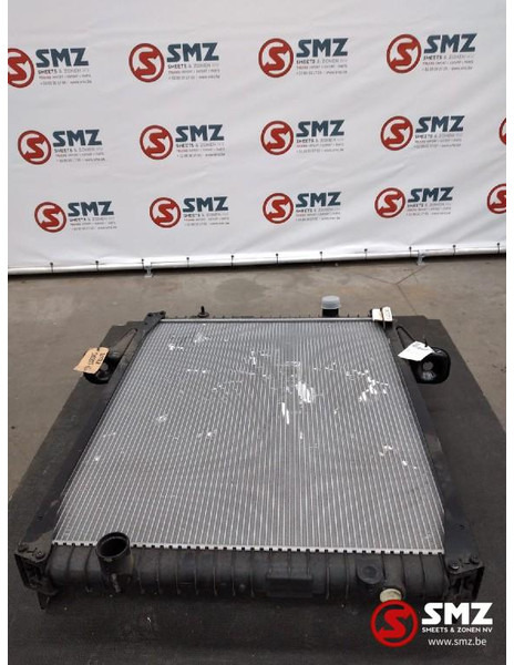 Renault Radiator Renault KERAX, PREMIUM, PREMIUM 2 - רדיאטור: תמונה 2 Renault Radiator Renault KERAX, PREMIUM, PREMIUM 2 - רדיאטור: תמונה 2