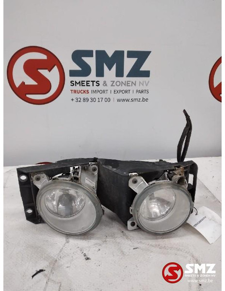 Scania Occ mistlamp links Scania R410 2080688 1852572 - פנס ערפל עבור משאית: תמונה 1 Scania Occ mistlamp links Scania R410 2080688 1852572 - פנס ערפל עבור משאית: תמונה 1