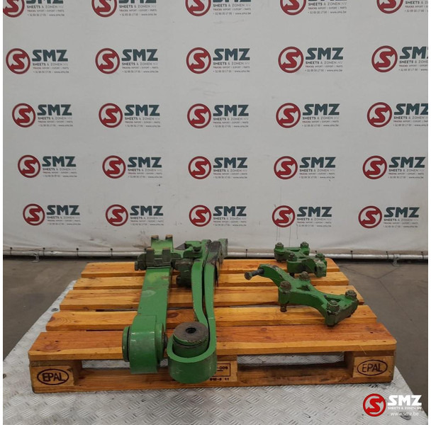 Scania Occ set bladveren achteras Scania - מתלה פלדה עבור משאית: תמונה 4 Scania Occ set bladveren achteras Scania - מתלה פלדה עבור משאית: תמונה 4