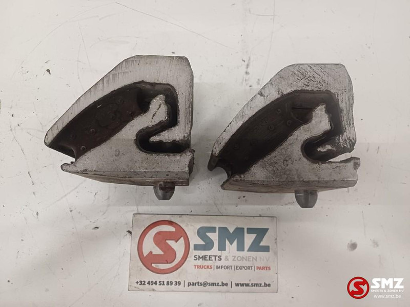 Scania Occ set motorsteunen Scania - הרכבת מנוע עבור משאית: תמונה 3 Scania Occ set motorsteunen Scania - הרכבת מנוע עבור משאית: תמונה 3