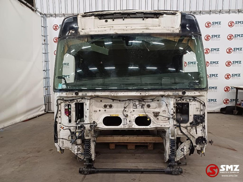 Volvo Occ Cabine Volvo FH4 met schade - תא ופנים הרכב עבור משאית: תמונה 1 Volvo Occ Cabine Volvo FH4 met schade - תא ופנים הרכב עבור משאית: תמונה 1