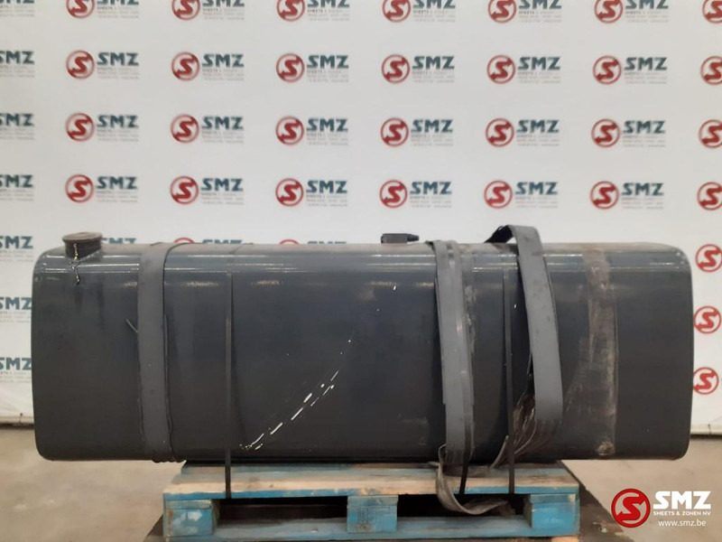 Volvo Occ brandstoftank 810L Volvo - מכל דלק עבור משאית: תמונה 1 Volvo Occ brandstoftank 810L Volvo - מכל דלק עבור משאית: תמונה 1