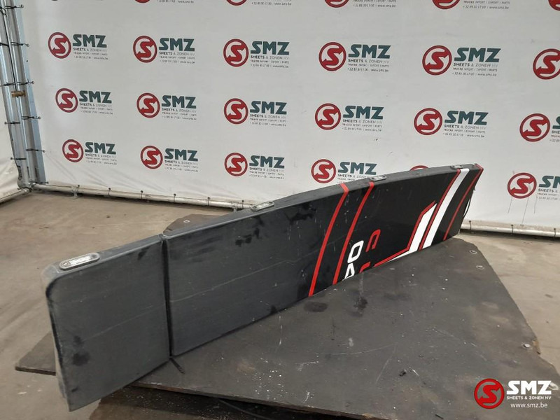 Volvo Occ cabinespoiler rechts Volvo - אווירודינמיקה/ ספוילר עבור משאית: תמונה 3 Volvo Occ cabinespoiler rechts Volvo - אווירודינמיקה/ ספוילר עבור משאית: תמונה 3