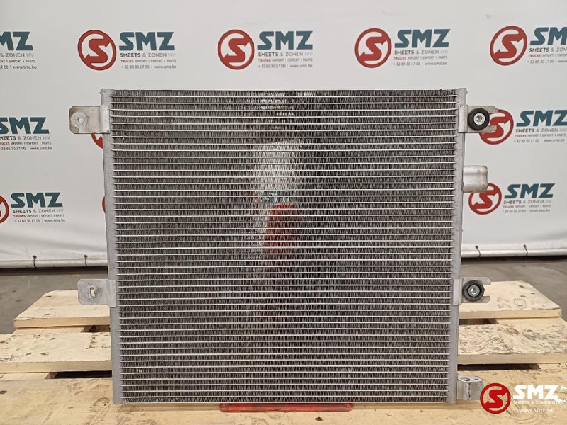 Volvo Occ condenser Volvo - מערכת קירור עבור משאית: תמונה 2 Volvo Occ condenser Volvo - מערכת קירור עבור משאית: תמונה 2