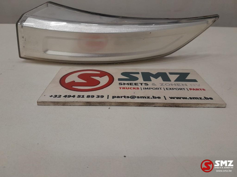 Volvo Occ richtingaanwijzer links Volvo - אורות/ תאורה עבור משאית: תמונה 1 Volvo Occ richtingaanwijzer links Volvo - אורות/ תאורה עבור משאית: תמונה 1