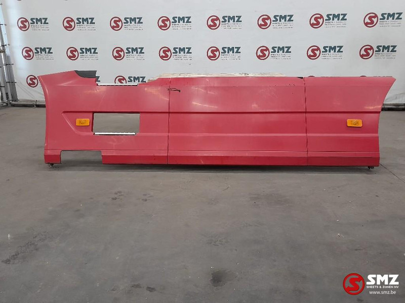 Volvo Occ side skirt links Volvo - מסגרת/ שלדה עבור משאית: תמונה 1 Volvo Occ side skirt links Volvo - מסגרת/ שלדה עבור משאית: תמונה 1