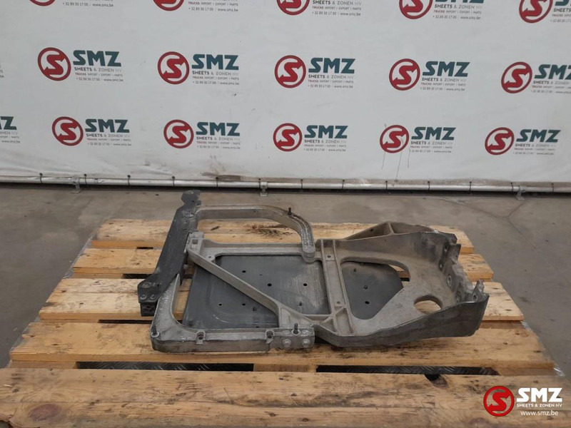 Volvo Occ spatbordsteun links Volvo - מסגרת/ שלדה עבור משאית: תמונה 2 Volvo Occ spatbordsteun links Volvo - מסגרת/ שלדה עבור משאית: תמונה 2