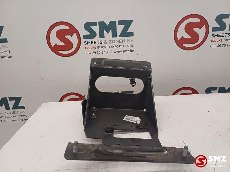 Volvo Occ spatbordsteun vooras rechtsachter Volvo - גוף וחלק חיצוני עבור משאית: תמונה 1 Volvo Occ spatbordsteun vooras rechtsachter Volvo - גוף וחלק חיצוני עבור משאית: תמונה 1