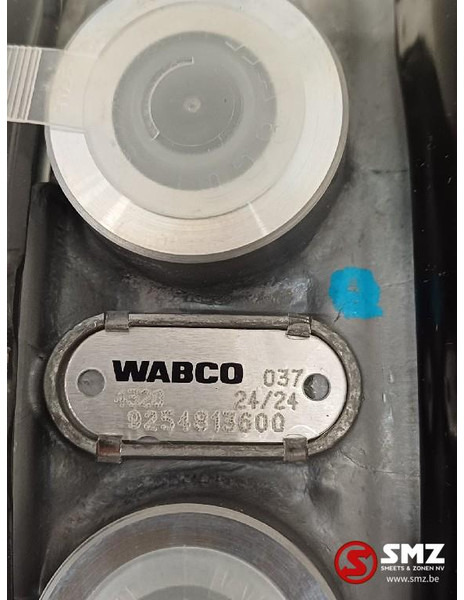 Volvo Remcilinder rechts Volvo - צילינדר בלמים עבור משאית: תמונה 5 Volvo Remcilinder rechts Volvo - צילינדר בלמים עבור משאית: תמונה 5