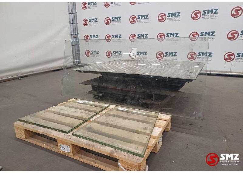 Zettelmeyer Occ set vensters Zettelmeyer - חלון וחלקים עבור משאית: תמונה 3 Zettelmeyer Occ set vensters Zettelmeyer - חלון וחלקים עבור משאית: תמונה 3