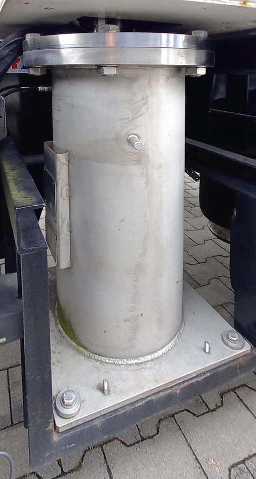 Schwingenschlögel Gas tank semi-trailer used for LNG/CNG mobile filling station Methan Gas Cryogenic - סמיטריילר מכל: תמונה 4 Schwingenschlögel Gas tank semi-trailer used for LNG/CNG mobile filling station Methan Gas Cryogenic - סמיטריילר מכל: תמונה 4