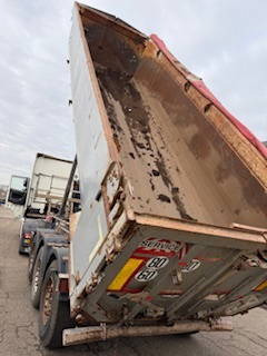 Schmitz Cargobull Stalen kipper 24 cub - סמיטריילר עם מזהיר: תמונה 2 Schmitz Cargobull Stalen kipper 24 cub - סמיטריילר עם מזהיר: תמונה 2