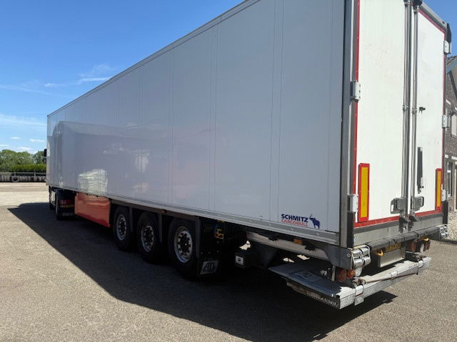 Schmitz Cargobull Thermoking SLXe 300 Laadklep Liftas 3924 dieseluren - סמיטריילר עם קירור: תמונה 2 Schmitz Cargobull Thermoking SLXe 300 Laadklep Liftas 3924 dieseluren - סמיטריילר עם קירור: תמונה 2